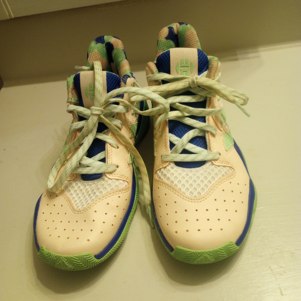 Adidas James Harden Step Back Kids Sneakers New Never Worn No Box